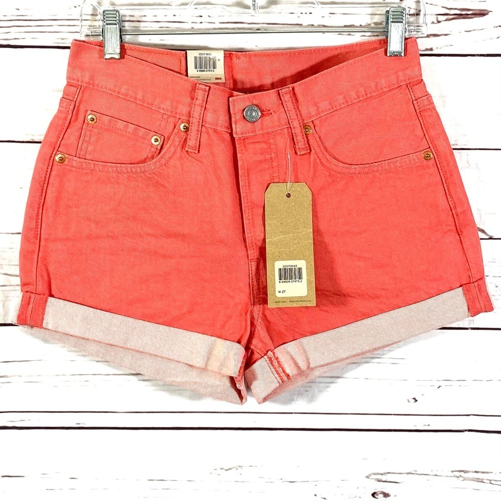 Levis 501 Women’s‎ Shorts Mid Rise Non Stretch Pink